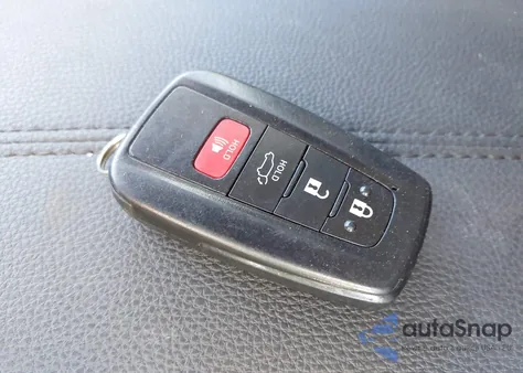 2021 Toyota Rav4 Hybrid Limited from USA, damaged, VIN 2T3D6RFV0MW025666